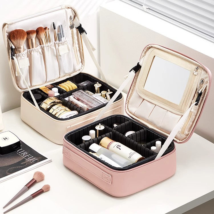 2025新款化妆包女便携式大容量带镜子化妆箱高端跟妆师旅行收纳包
