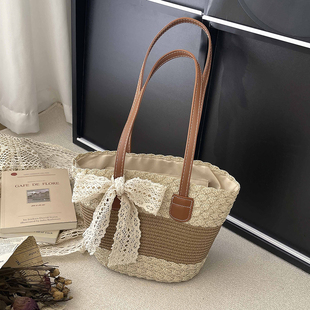 ins风百搭草编托特包2026新款 拼色编织大容量海边度假沙滩包 夏季