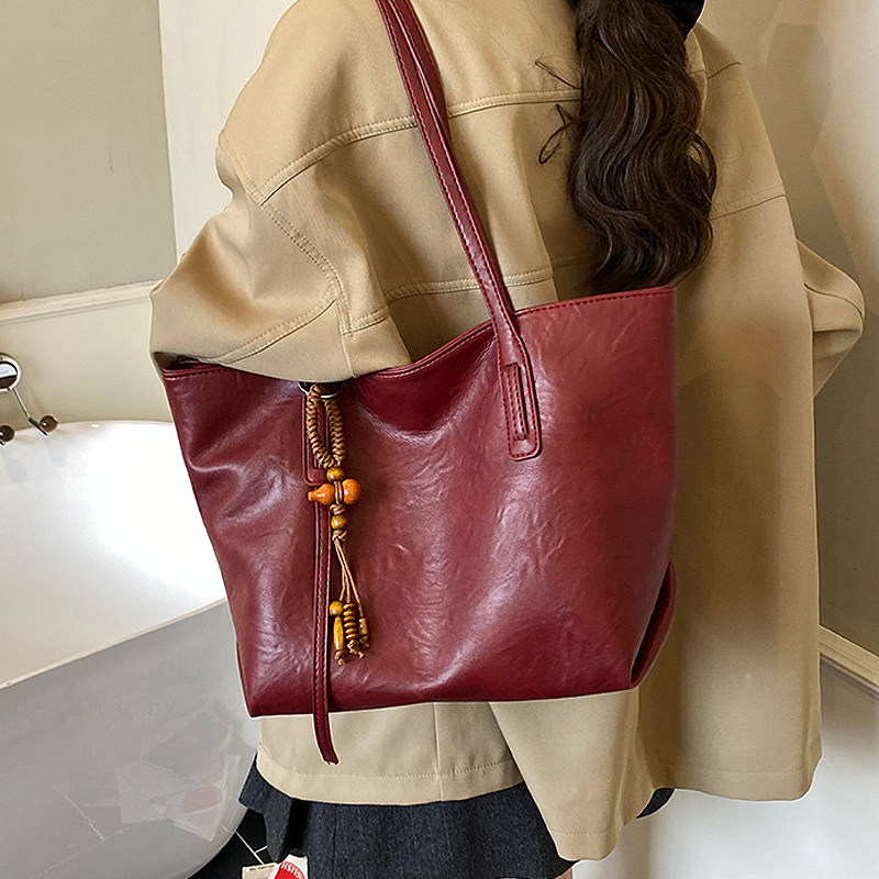 新款大容量通勤百搭托特包