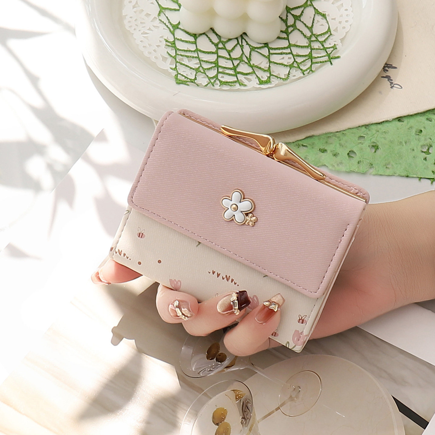 拼色印花短款钱包女2026新款便携折叠ins风零钱包驾驶证卡包一体