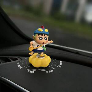超人蜡笔小新转转乐车载摆件汽车