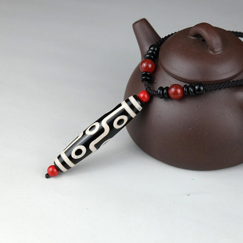 西藏天然真品至纯老矿大能同款虎牙九眼天珠项链男女玛瑙吊坠