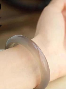 烟雨江南天然玛瑙玉髓手镯