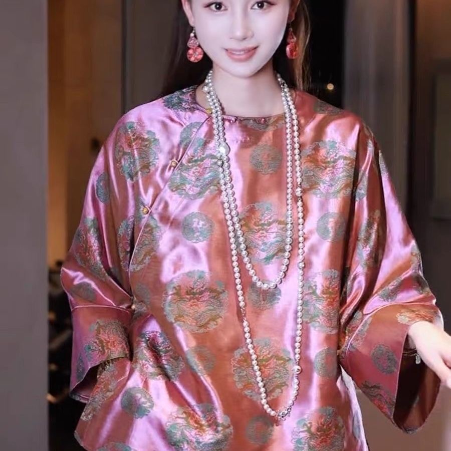 今年流行独特高级感新中式国风复古粉色盘扣衬衫女2025秋季新款潮