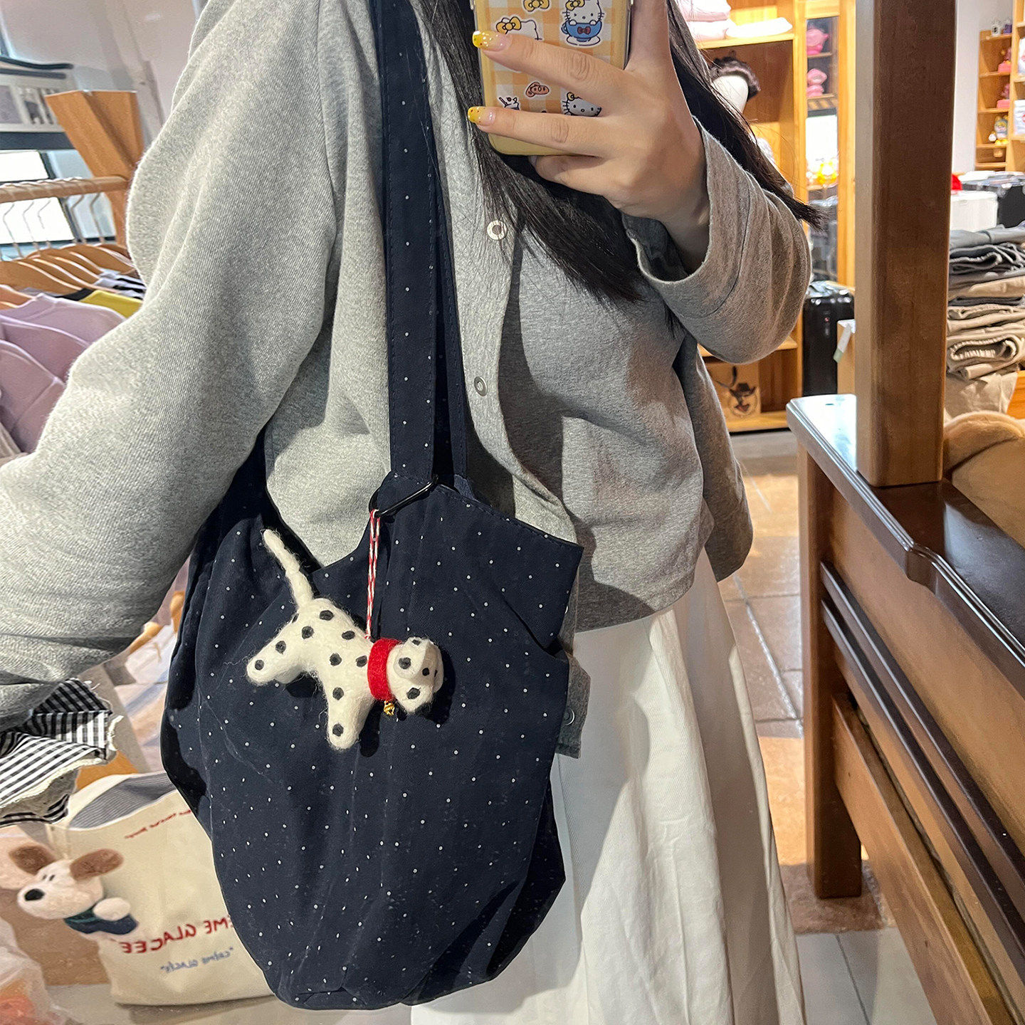 韩系波点帆布包2025新款慵懒风黑色百搭通勤布袋单肩托特包大容量