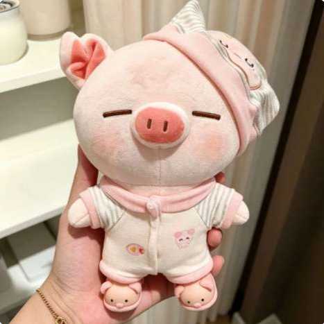 可爱瞌睡衣小猪玩偶BOBO站姿猪公仔名创毛绒玩具闺蜜男女生日礼物