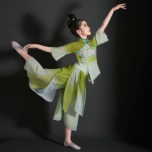 胶州秧歌服女童演出服2025新款扇子舞蹈服装古典舞剧目飘逸套装女