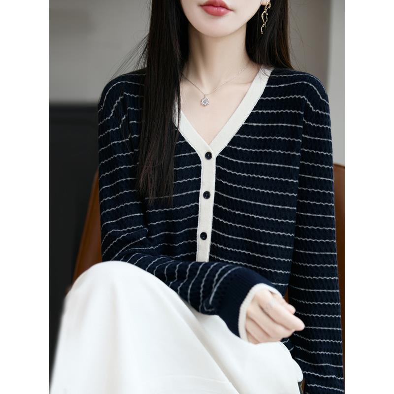 MONLOUVE2025秋冬新条纹针织开衫女宽松显瘦毛衣外套外搭上衣V领