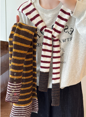羊毛红色条纹外搭披肩女生秋冬季2025新款围脖保暖配大衣围巾坎肩