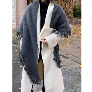 针织灰色披肩外搭女2026年新款三角围巾旗袍披肩秋冬季保暖高级感
