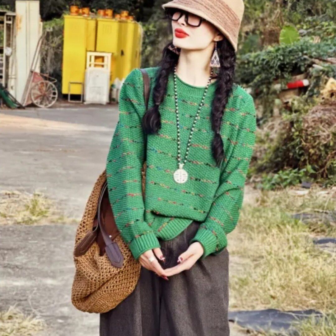 2026早春新款时尚复古洋气宽松圆领设计感色织针织文艺气质套头衫