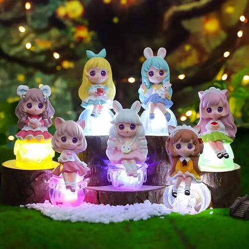 半糖主义盲盒女孩手办发光小夜灯