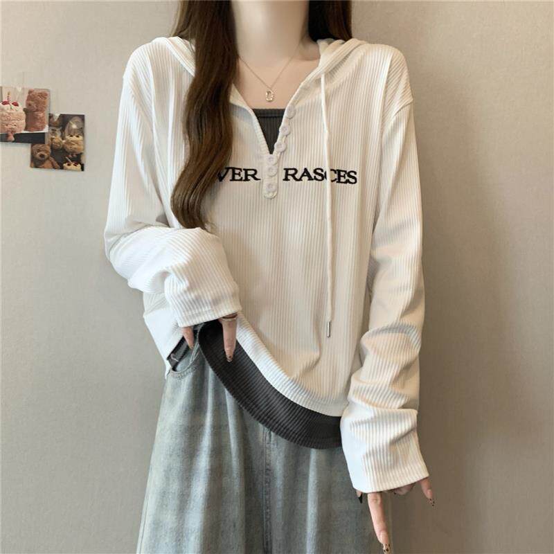 卫衣女假两件t恤春秋款胖mm大码女装拼接刺绣连帽遮肚子显瘦上衣