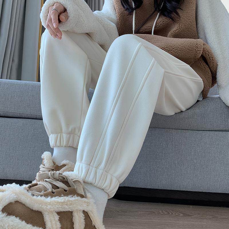 白色运动裤女春秋季2024新款宽松加厚休闲卫裤加绒香蕉防风束脚裤