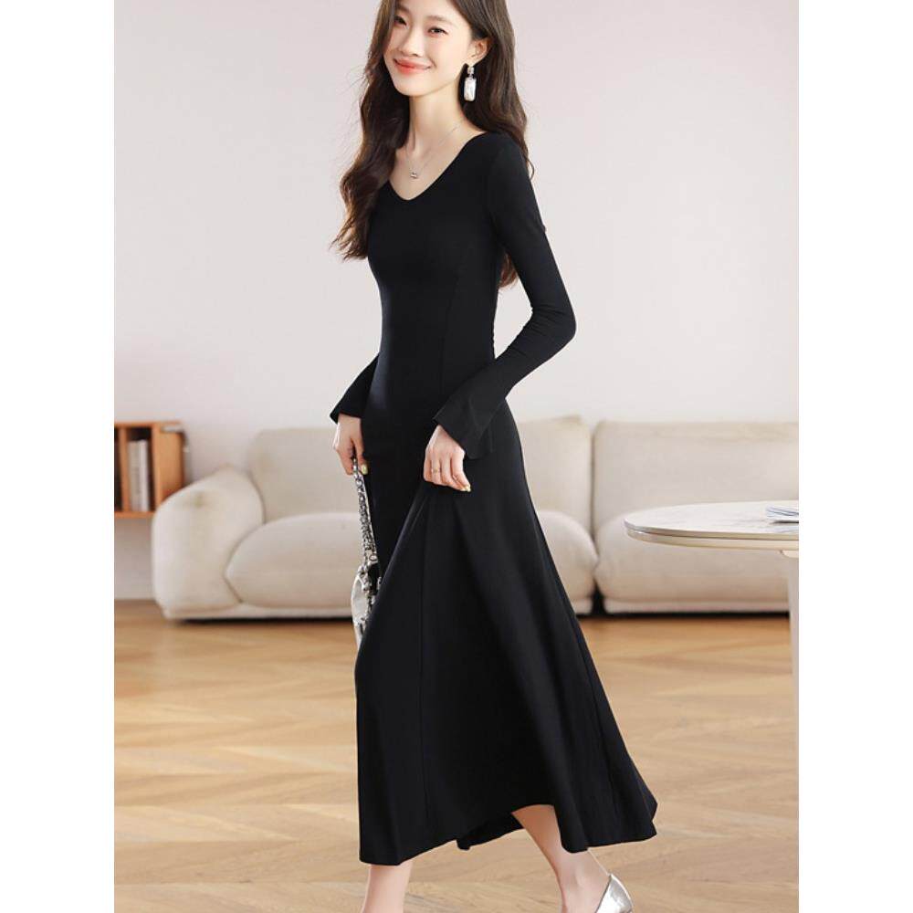 MONLOUVE高级感气质喇叭长袖针织连衣裙女收腰显瘦中长裙2025春秋