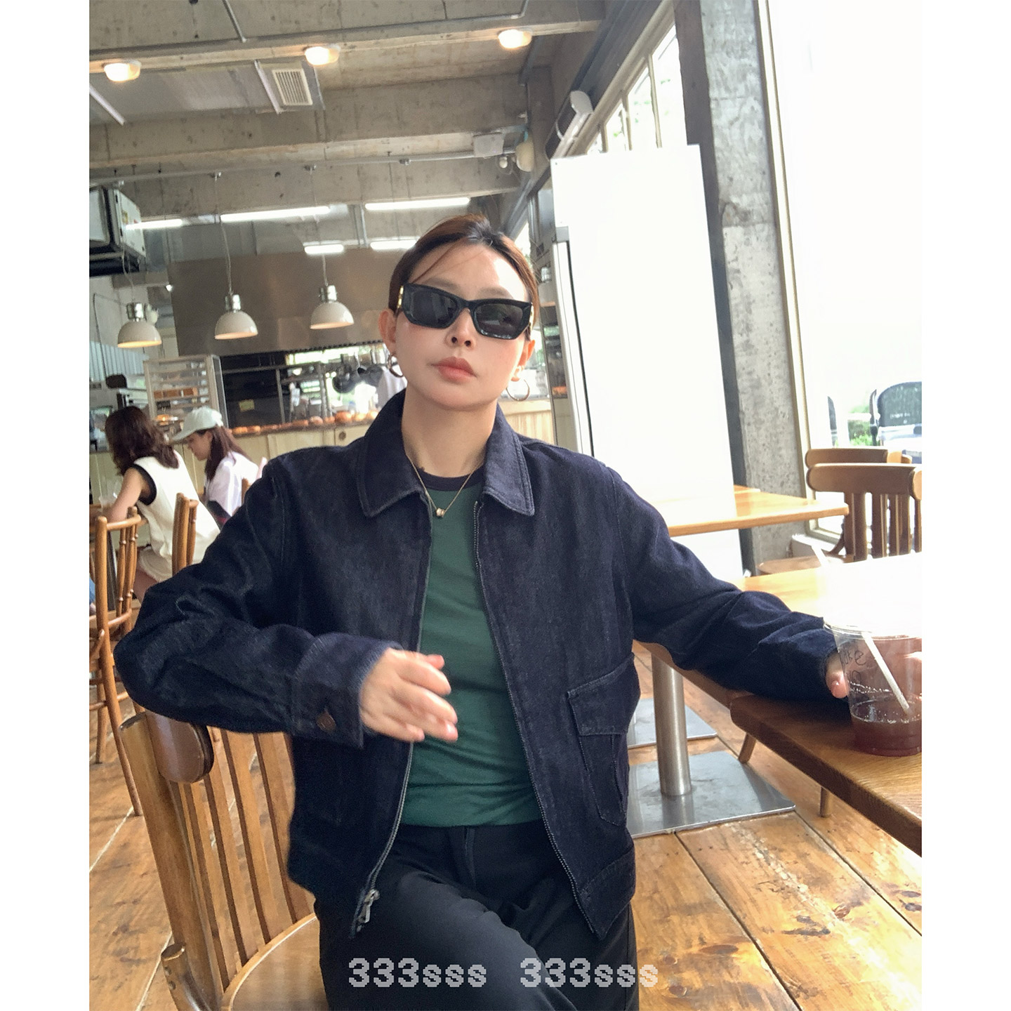 333sss 老钱气质复古翻领显瘦小版型深蓝色牛仔夹克外套女短款