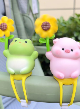 小月龄婴儿玩具车载安抚挂件固定