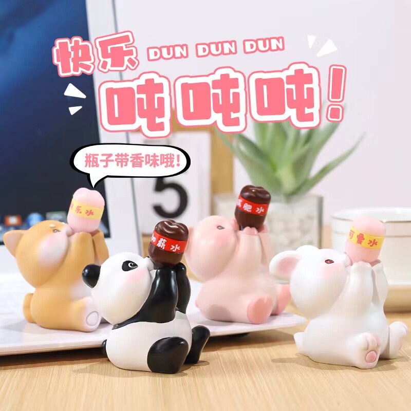 快乐吨吨吨猪生日礼物情绪控制治愈小物办公室装饰摆件喝可乐的猪