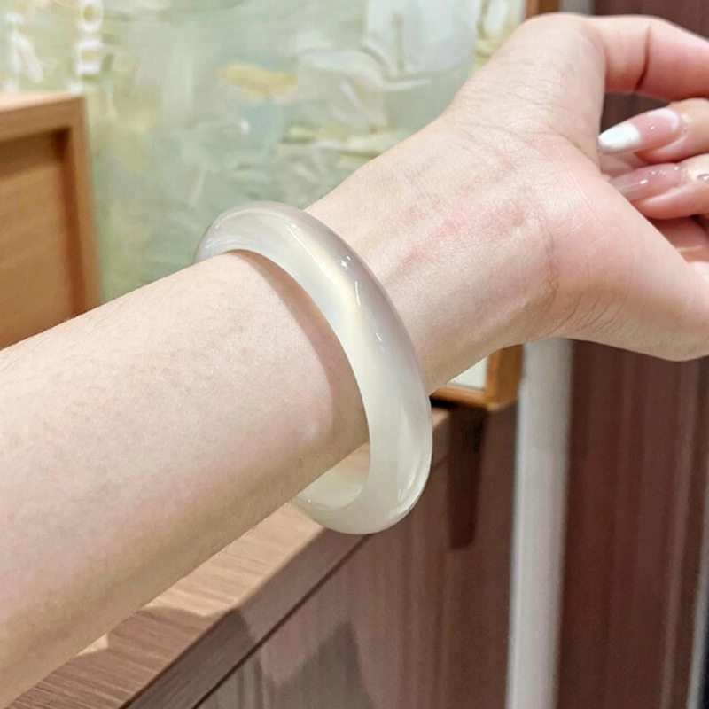 天然玛瑙手镯冰种玉髓荔枝冻正品