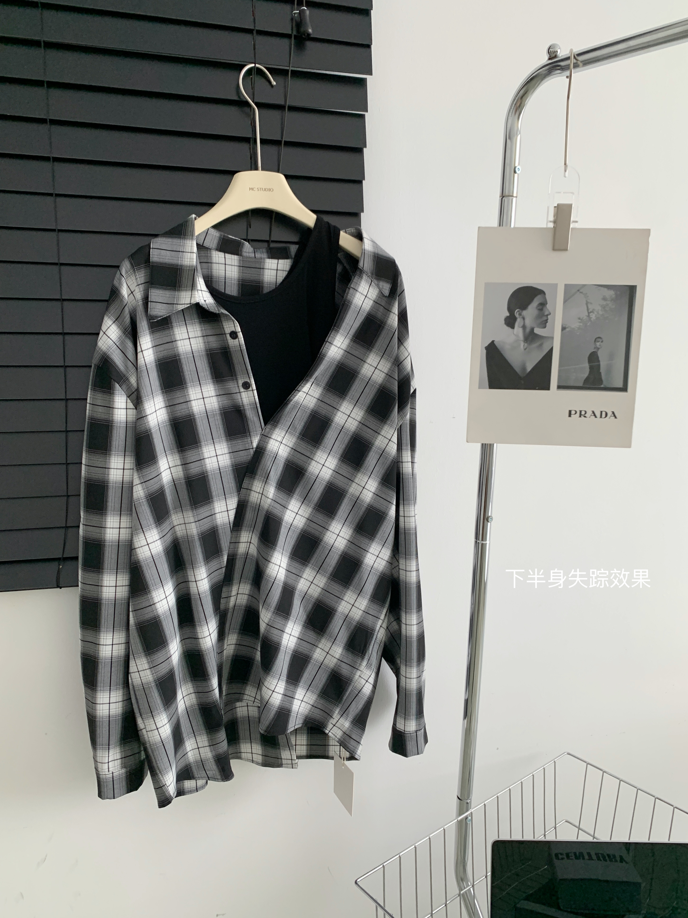 幂式穿搭格子假两件衬衫裙女宽松中长款露肩上衣