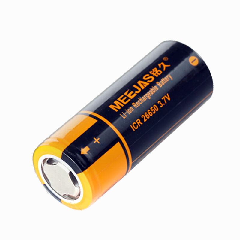 铭久强光手电筒2660锂电池环保充电式手电筒大容量耐用电池红色