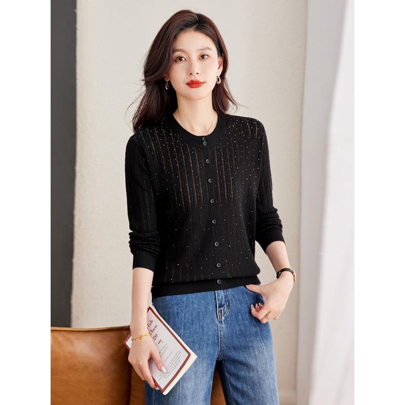 MONLOUVE设计感上衣女2025新款爆款圆领坑条时尚针织打底衫女薄款