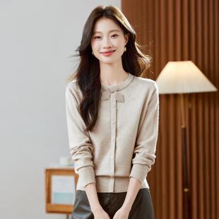 MONLOUVE毛衣女秋冬高级感轻奢风圆领针织打底衫女2025新款洋气蝴