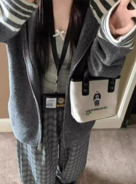 慵懒风灰色条纹海军领毛衣外套女设计感小众宽松显瘦上衣开衫秋季