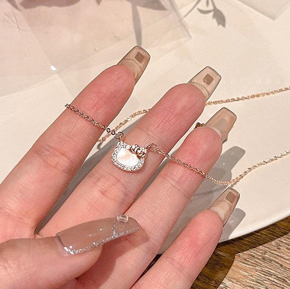 高级感精致凯蒂猫蝴蝶结项链女百搭简约可爱设计感锁骨链