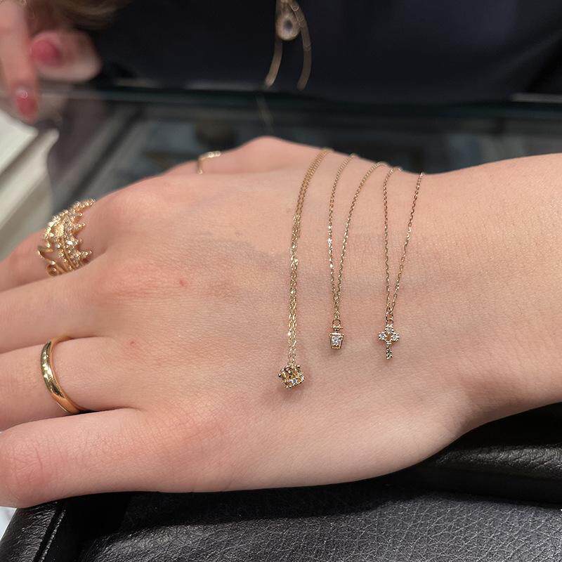 项链锁骨链钻石女14k日本银皇冠感轻奢925香水瓶钥匙小款金新款钻