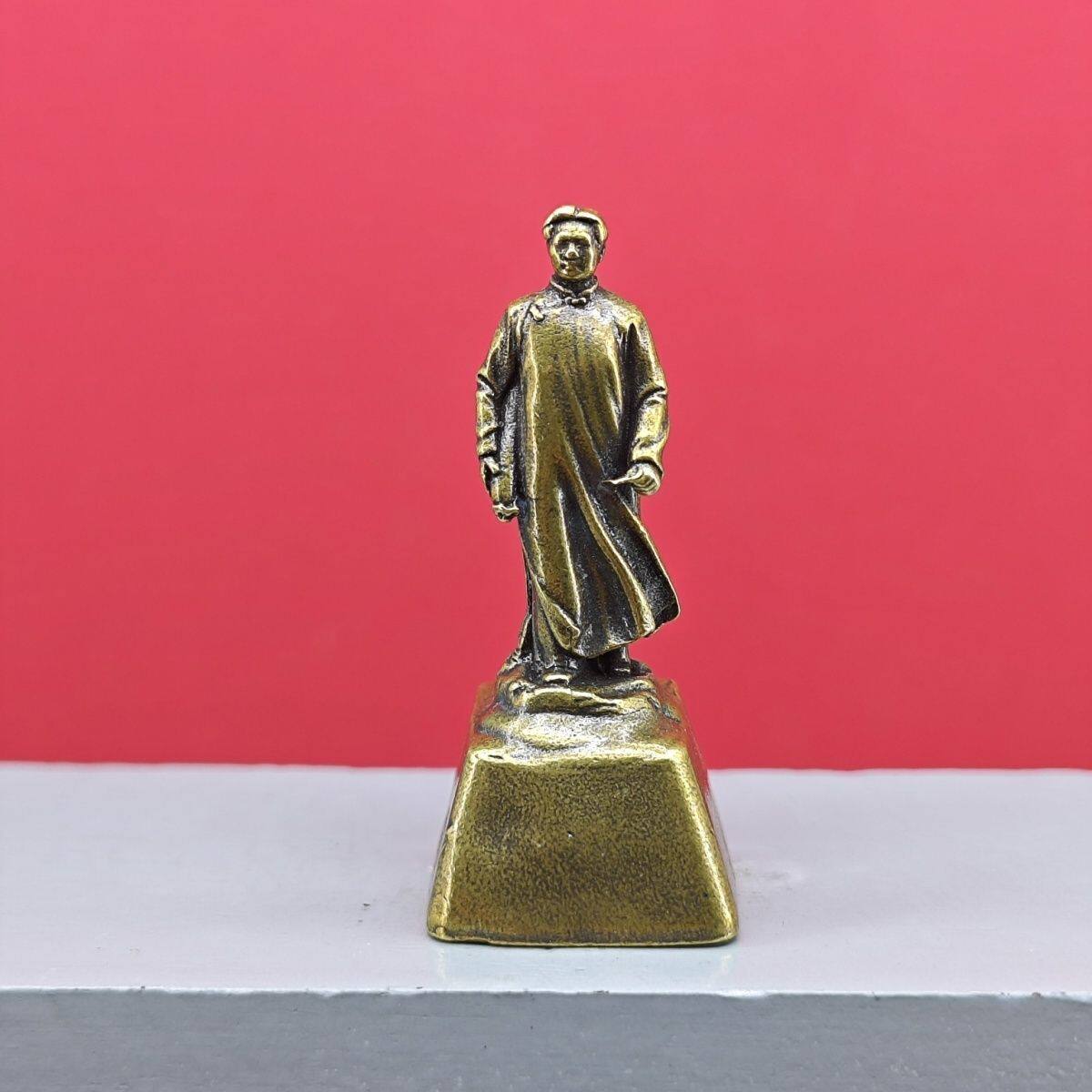 青年毛泽东教员东方红毛主席铜像键帽款伟人雕像全身立像桌面摆件