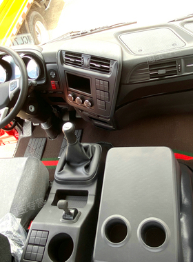 国六东风天锦KR脚垫货车东风天锦KR EV天锦KR240 225 255 300 330