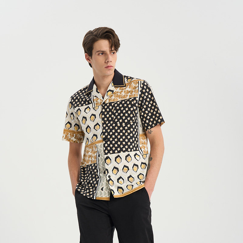 RARE威雅男装夏季新款六边形方块印花古巴领男士休闲短袖衬衫