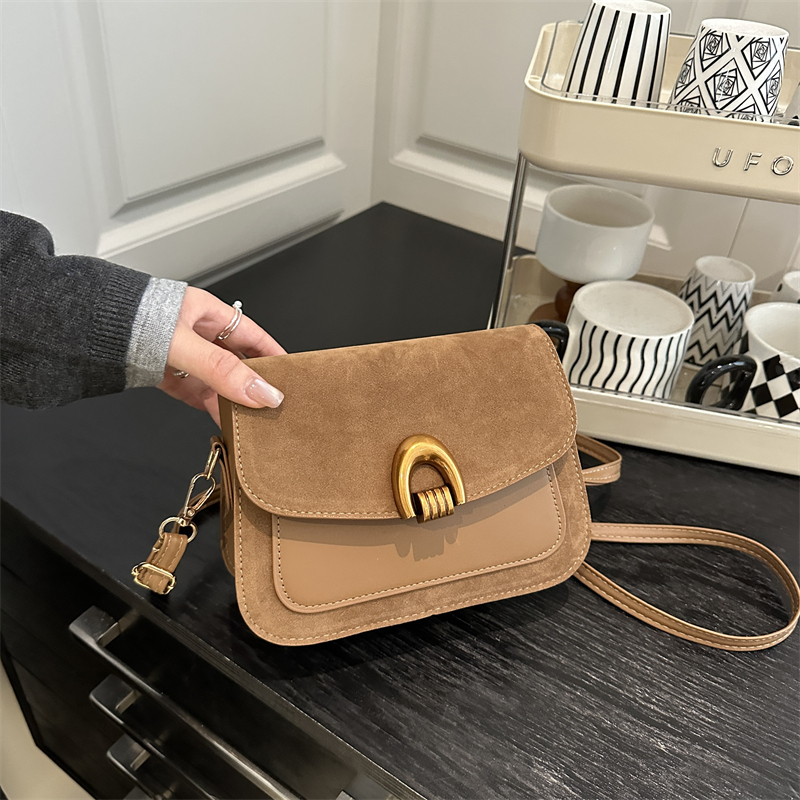 高级质感日韩复古单肩斜挎小方包