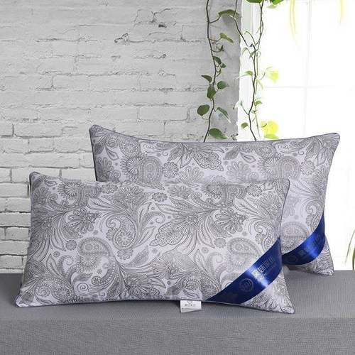 ApairofwsthecudenApa