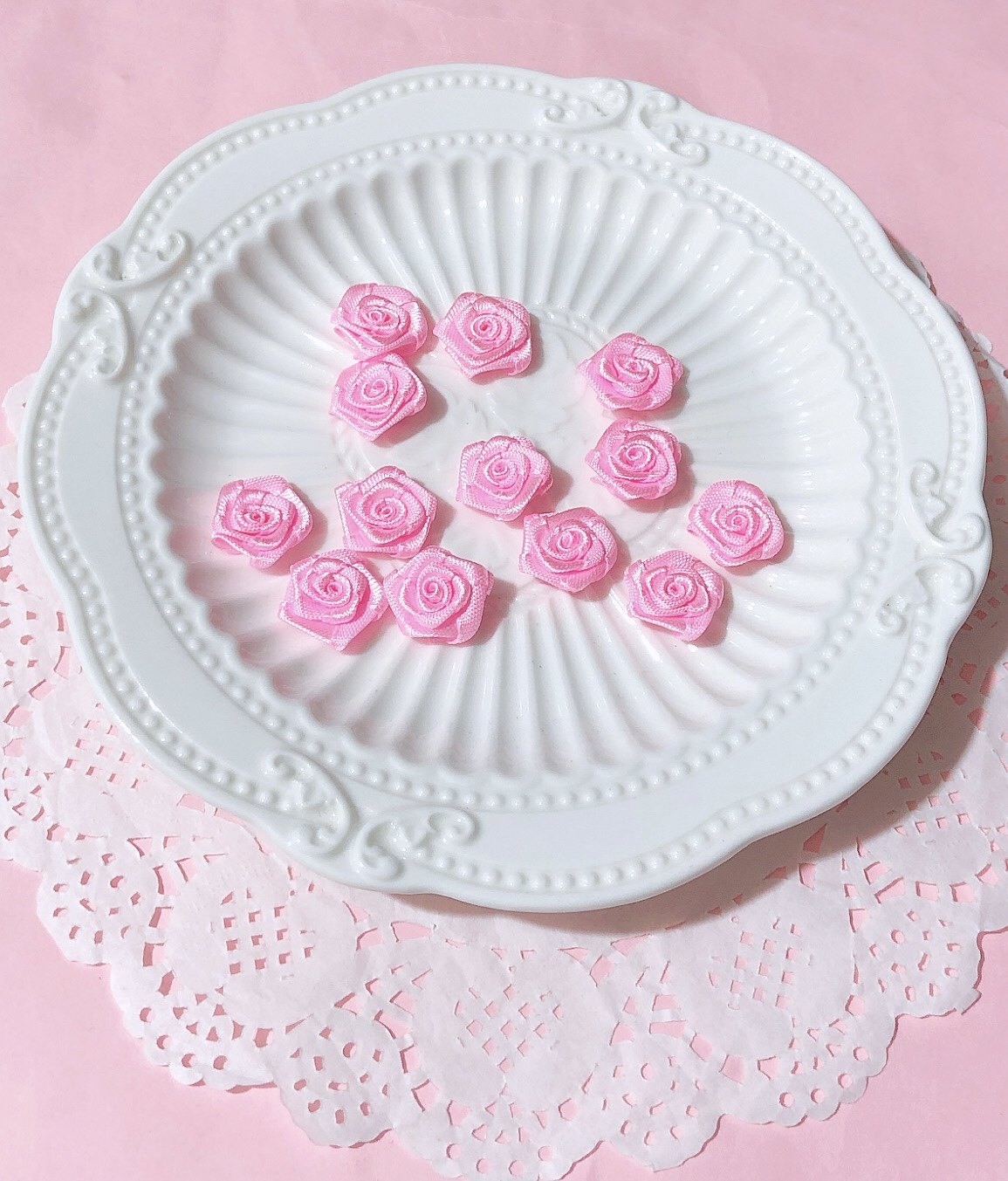 10个价宽1.5厘米粉色小玫瑰花配件手工DIY装饰材料高颜值服装辅料,居家布艺,珠子/钻饰/花朵等配饰,淘宝优惠券,粉丝福利购,淘宝优惠卷