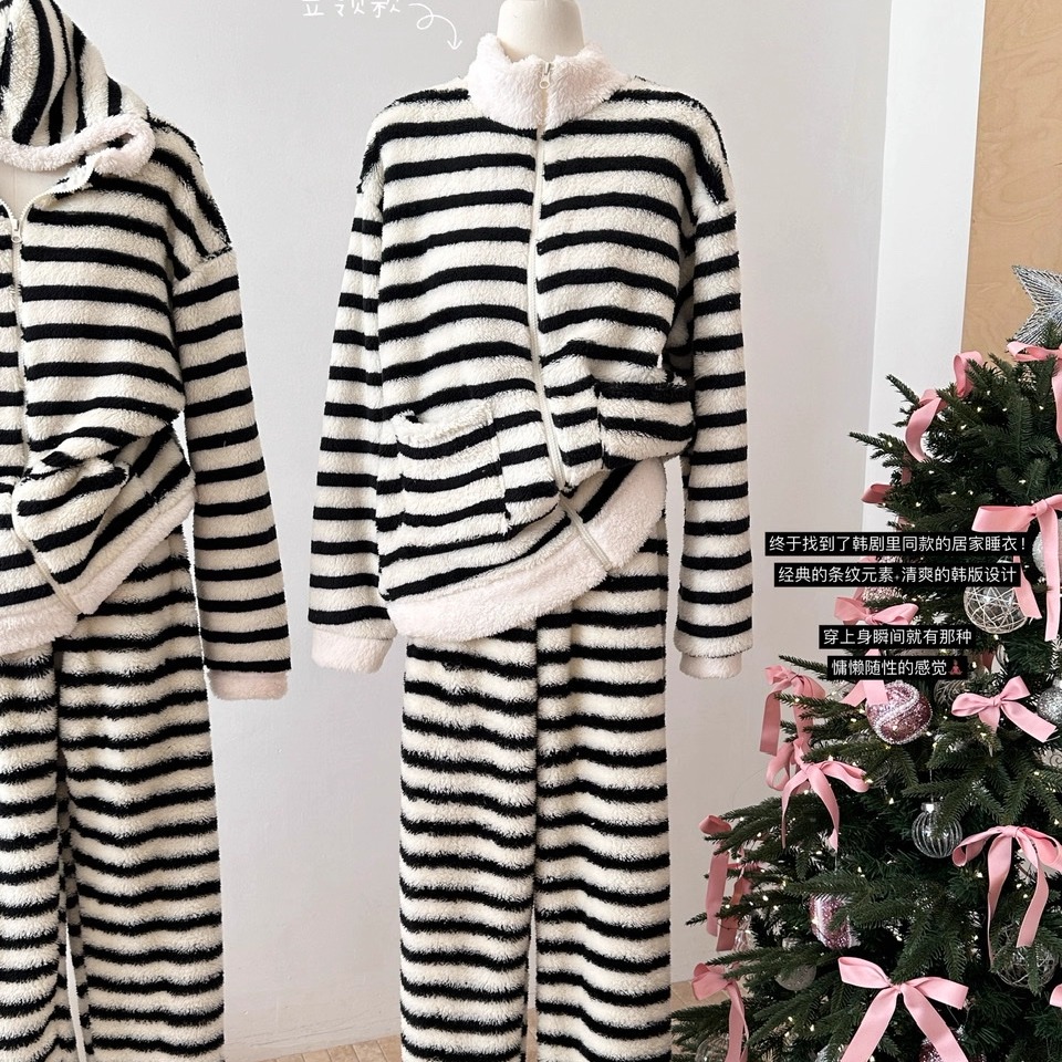 珊瑚绒家居服条纹连帽睡衣套装