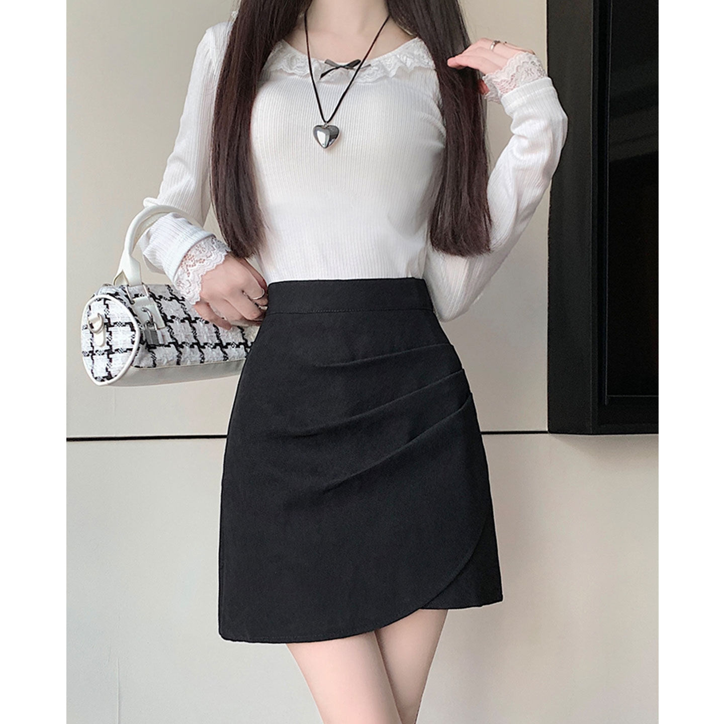 韩系气质高腰性感红色不规则半身裙秋冬新款显瘦气质辣妹包臀短裙,女装/女士精品,半身裙,淘宝优惠券,粉丝福利购,淘宝优惠卷