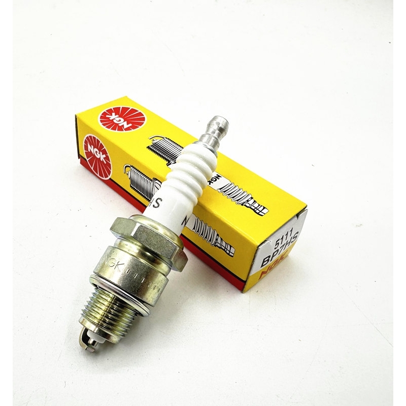 摩托车火花塞二冲程50 60 100 4114 4135 E6TC Z4 DIO JOG通用