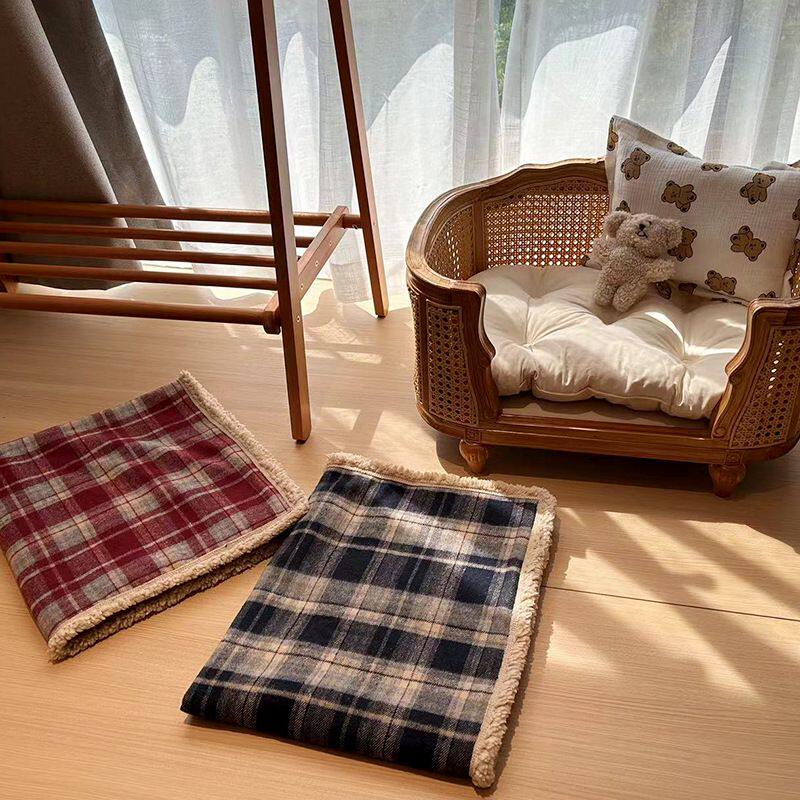 格纹睡眠毛毯被子宠物狗羊羔毛秋冬加厚蘑菇舒适保暖狗垫子猫咪