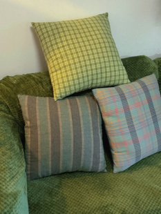 小岛之森原创格纹格子抱枕森系森女绿色床上沙发抱枕