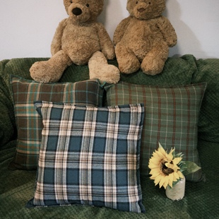 小岛之森原创格纹格子抱枕森女绿色床上沙发抱枕森系