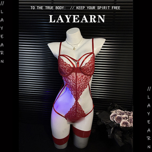 情窦初开 LAYEARN 御姐风性感诱惑连体衣镂空蕾丝禁欲系情调sp