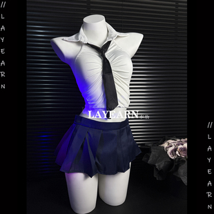 LAYEARN 镂空辣妹cos角色 妖娆学姐 性感JK制服学院风百褶裙套装