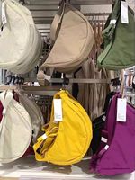 U日單優(yōu)+99UK正品餃子包防水斜挎包男女輕便百搭大容量寬帶單肩包