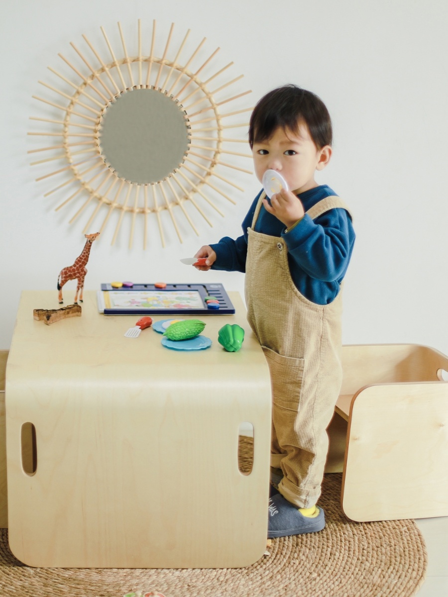 儿童桌椅套装幼儿园书桌多功能玩具吃饭写字餐桌家用小宝宝学习桌