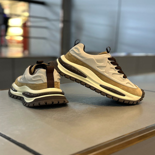 潮男鞋秋冬爆款厚度重磅运动鞋耐磨防滑舒适拼色百搭加绒休闲鞋