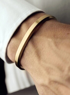 Luxury Fashion Stainless Steel Cuff Bracelet for Men