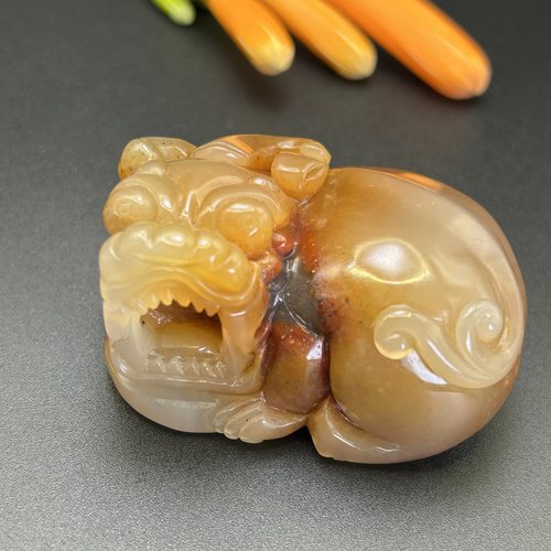 云南金沙黄龙玉貔貅玉石手把件