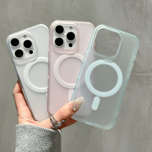iPhone16肤感磁吸保护套